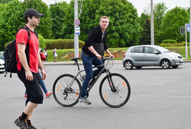 Image: Что полезнее для здоровья: ходьба или езда на велосипеде?